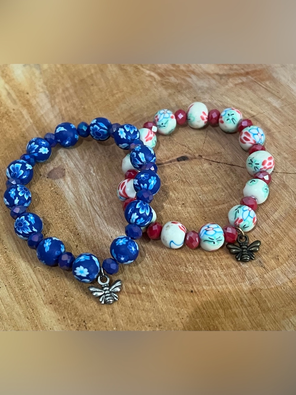 Set of 2 Bracelets Floral Bead Stretch Bee Charms Polymer Clay